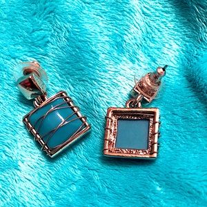 Turquoise Square Wire Earrings!